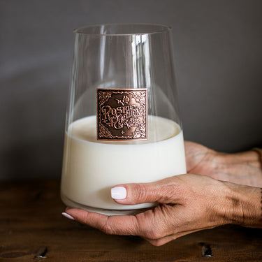 Belle Candle 24 oz Wood Wick Candle