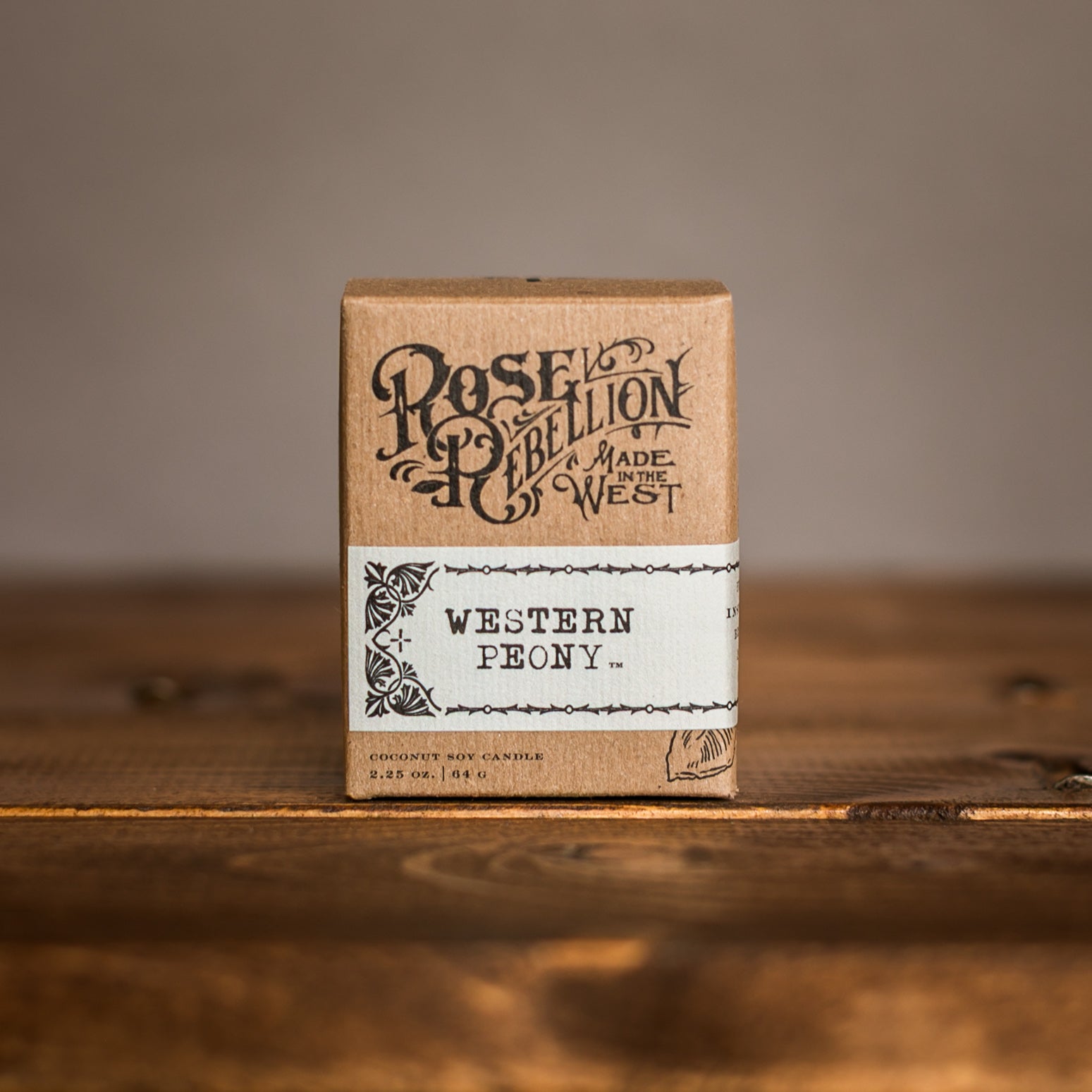 R Rebellion Western Peony Candle - Thumbnail 2